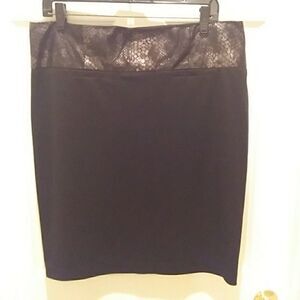 Courtenay Black Pencil Skirt Sz 12